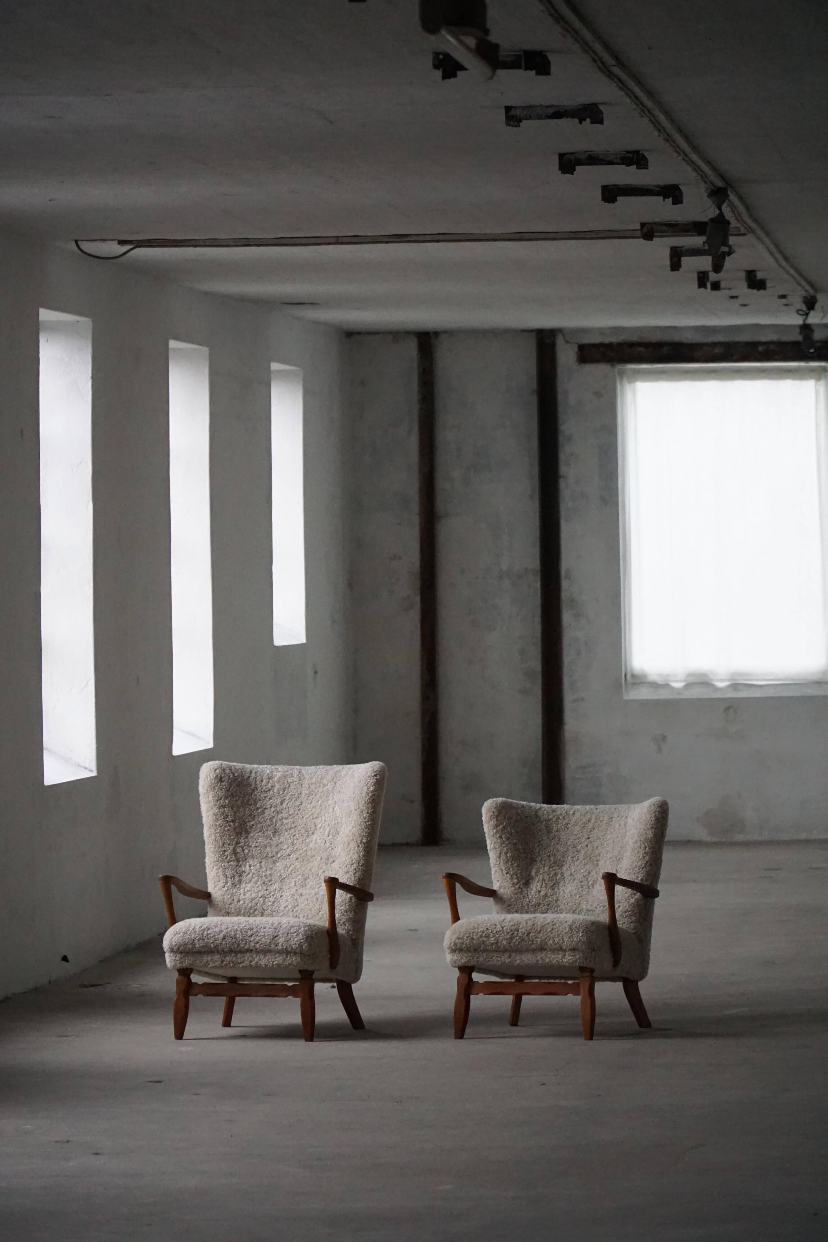 Viggo Boesen, high-back chair in oak and shearling lambskin, modern Danish design, 1950s.