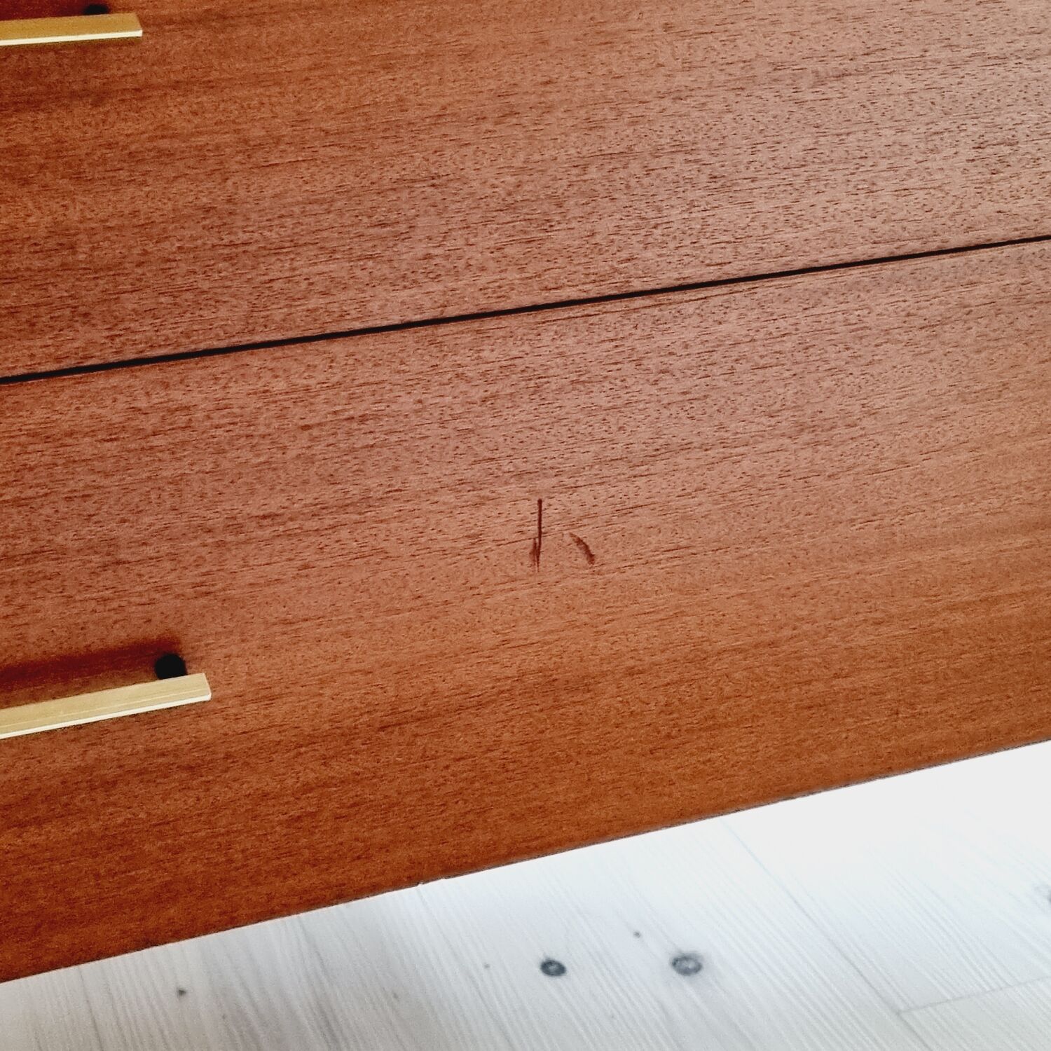 Compass feet dresser