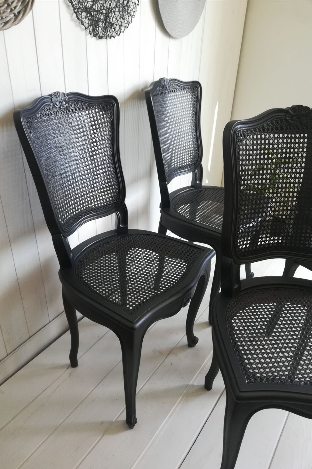 4 chairs