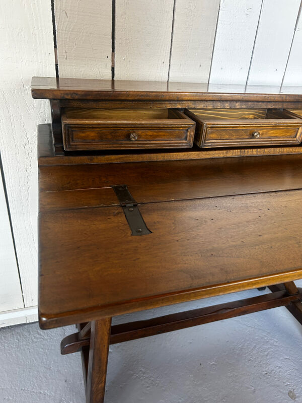 Bureau à gradin en merisier