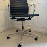 VITRA Office Chair EA 117 Eames Black Leather