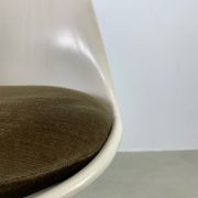 Chaise Tulip Eero Saarinen pour Knoll International