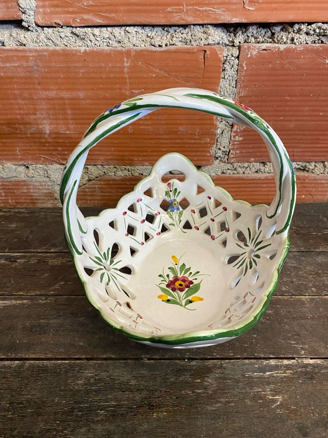 Vintage white openwork ceramic basket with flower decoration for lancel