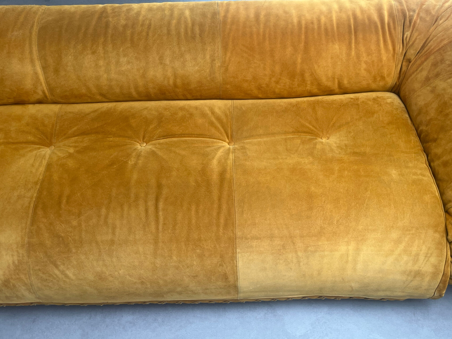 Nubuck leather amphibious sofa by Alessandro Becchi for Giovannetti,