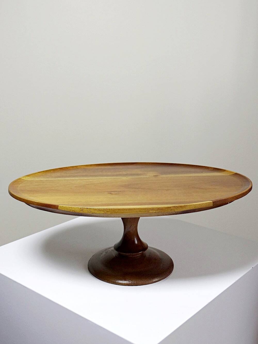 Vintage turned oval wooden display stand