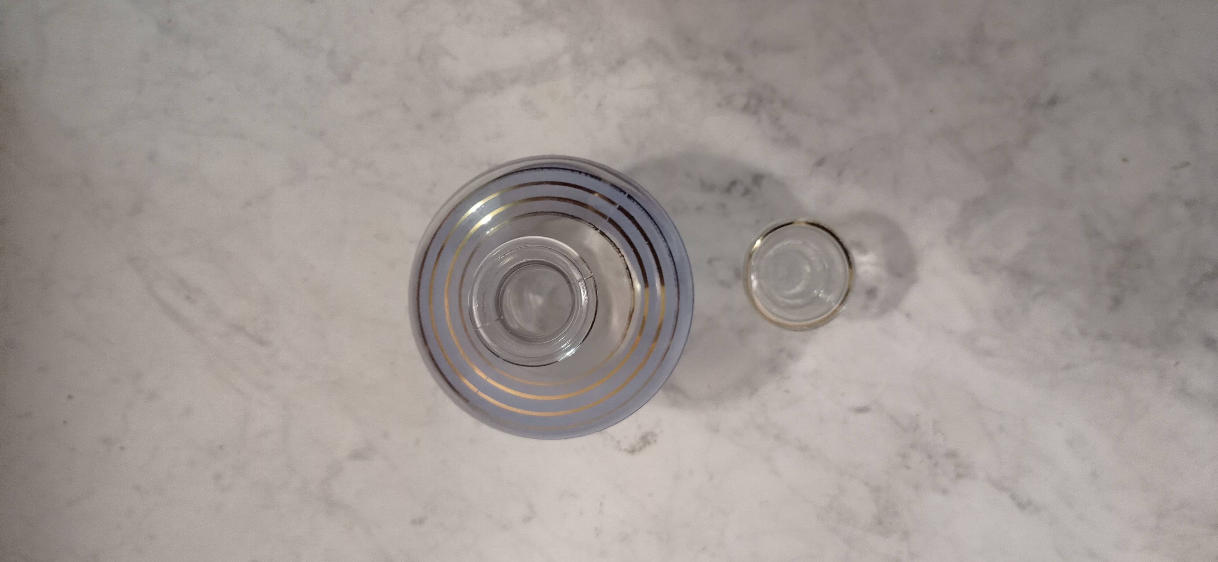 Granite glass carafe