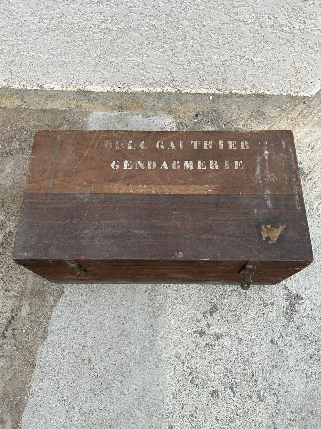 Wooden chest / military trunk