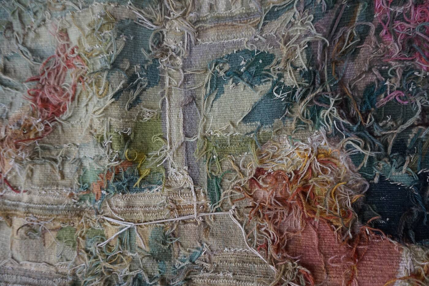 Tapisserie Aubusson française antique avec scène romantique