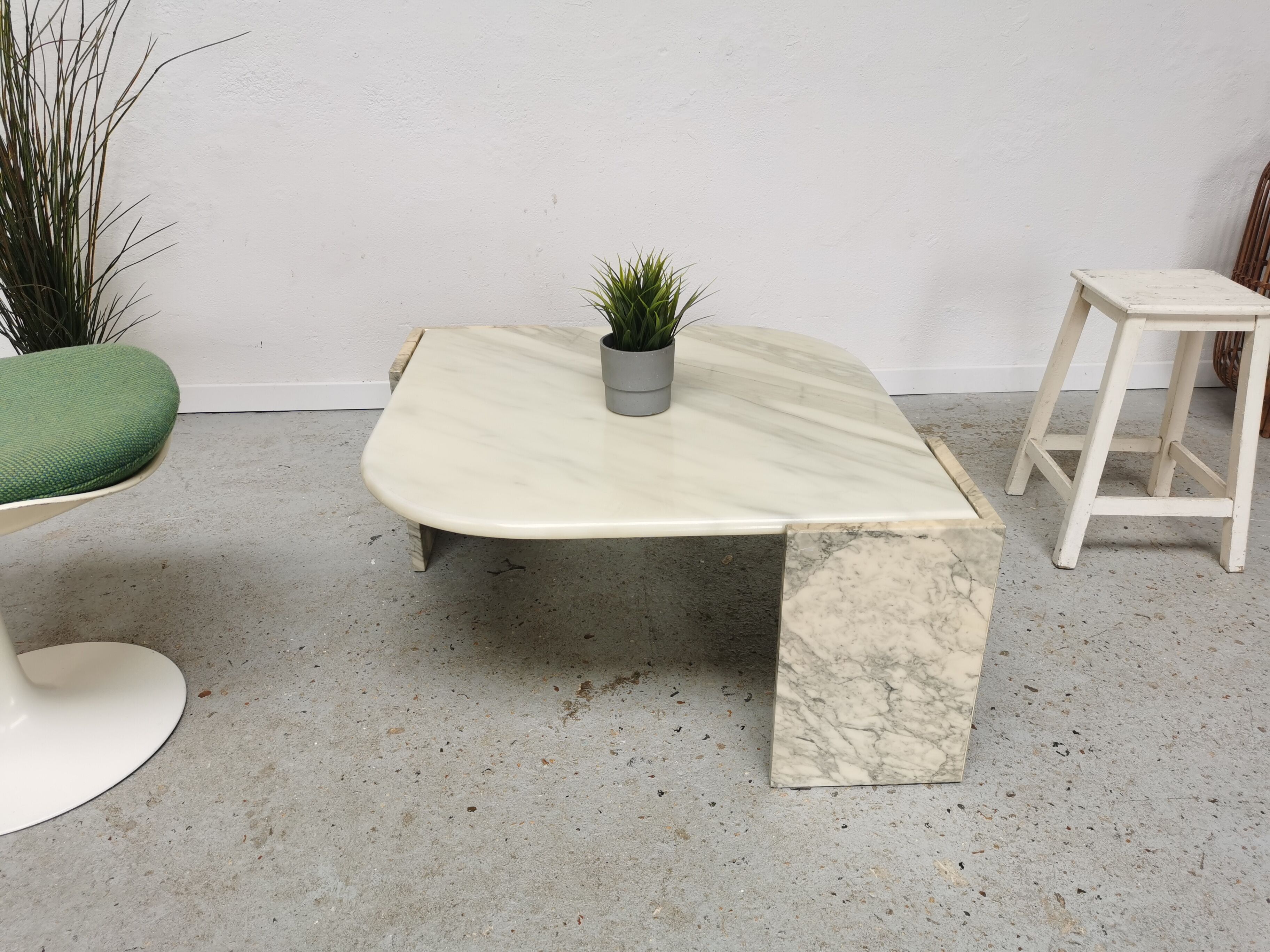 Table basse en marbre Roche Bobois