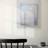 Imprimée en 1896, la France et ses départements.