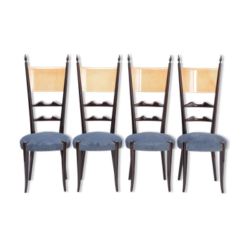 Ensemble de quatre chaises de salle à manger à dossier haut de style Mid-Century Modern italien par Aldo Tura.