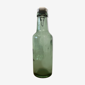 Vintage bottle L’Ideal
