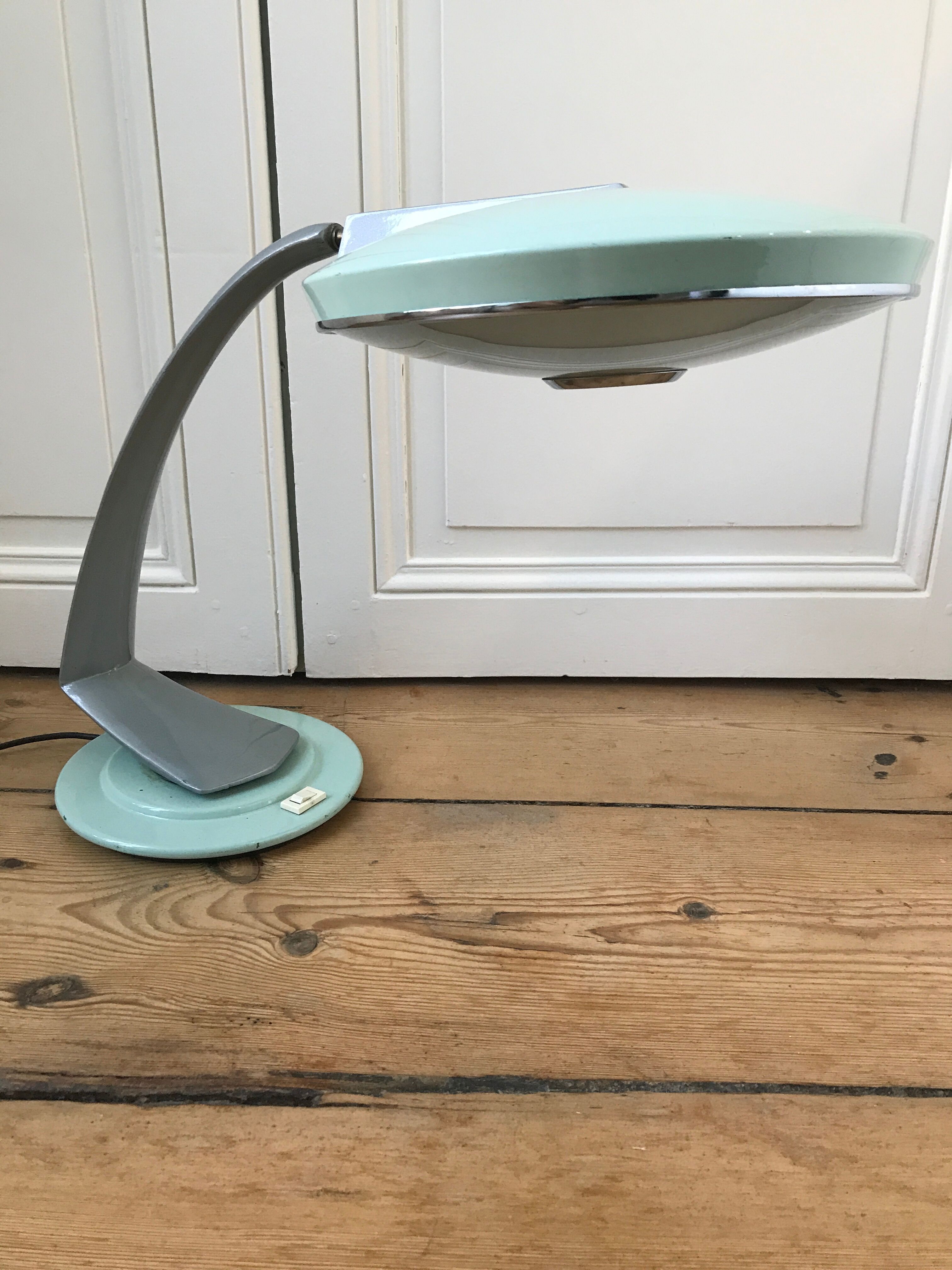 Desk lamp model Boomerang by Fase