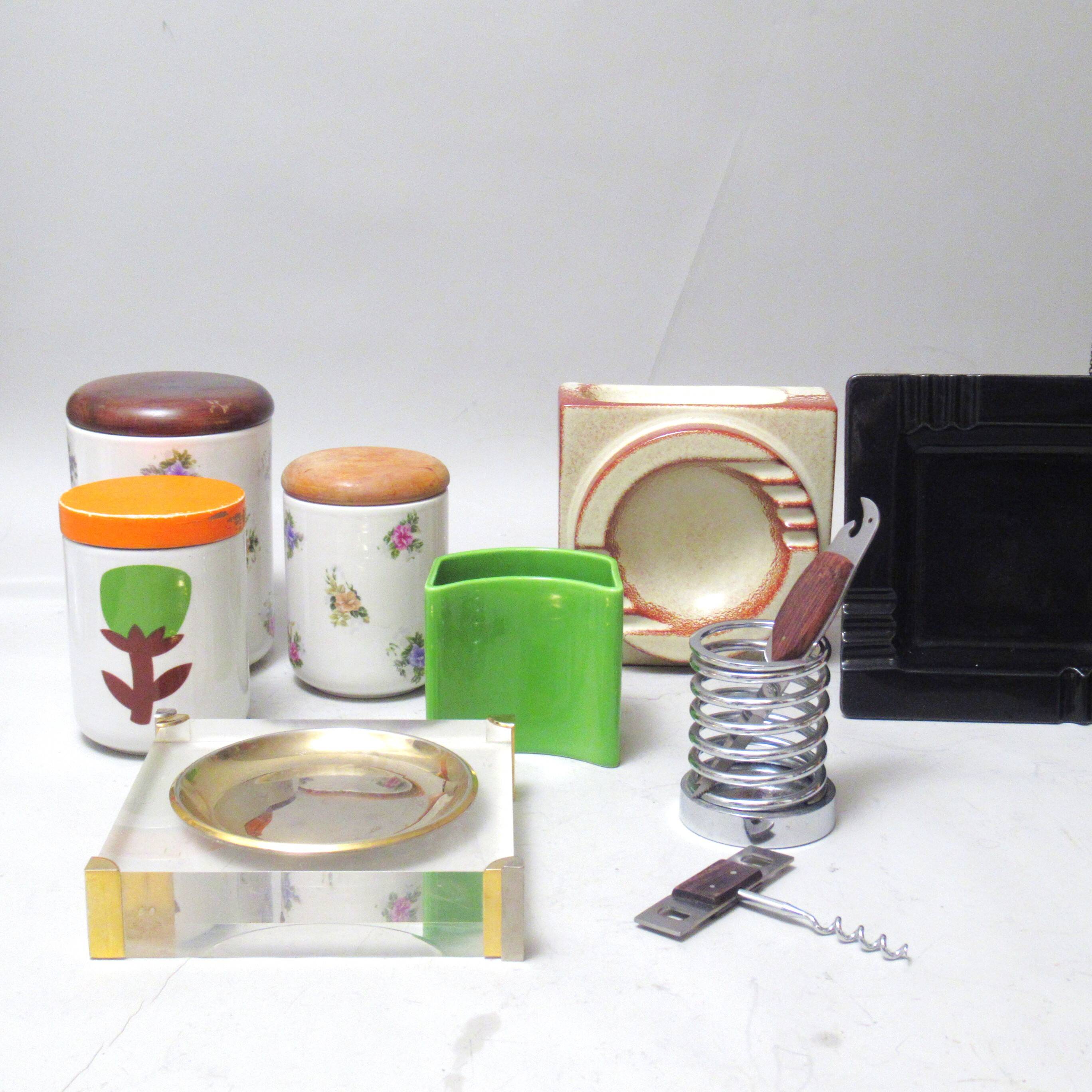 70s Spring Pencil Pot