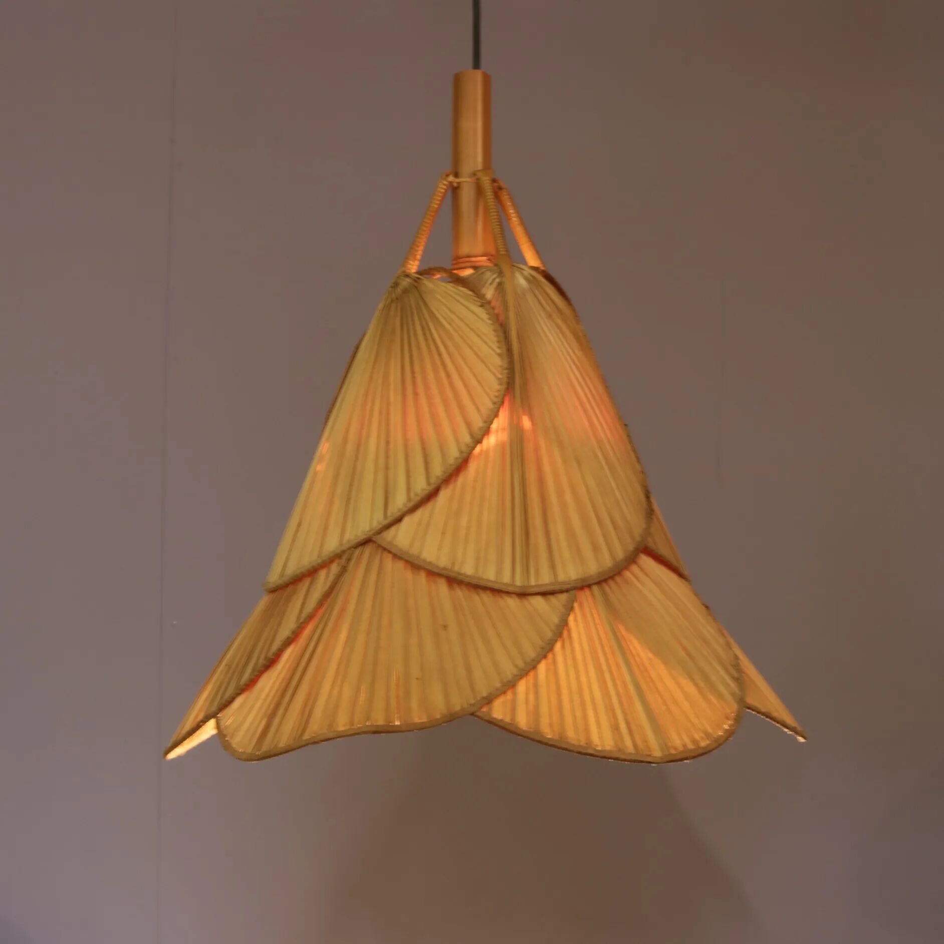 "Uchiwa" suspension in the style of Ingo Maurer, Germany 1970