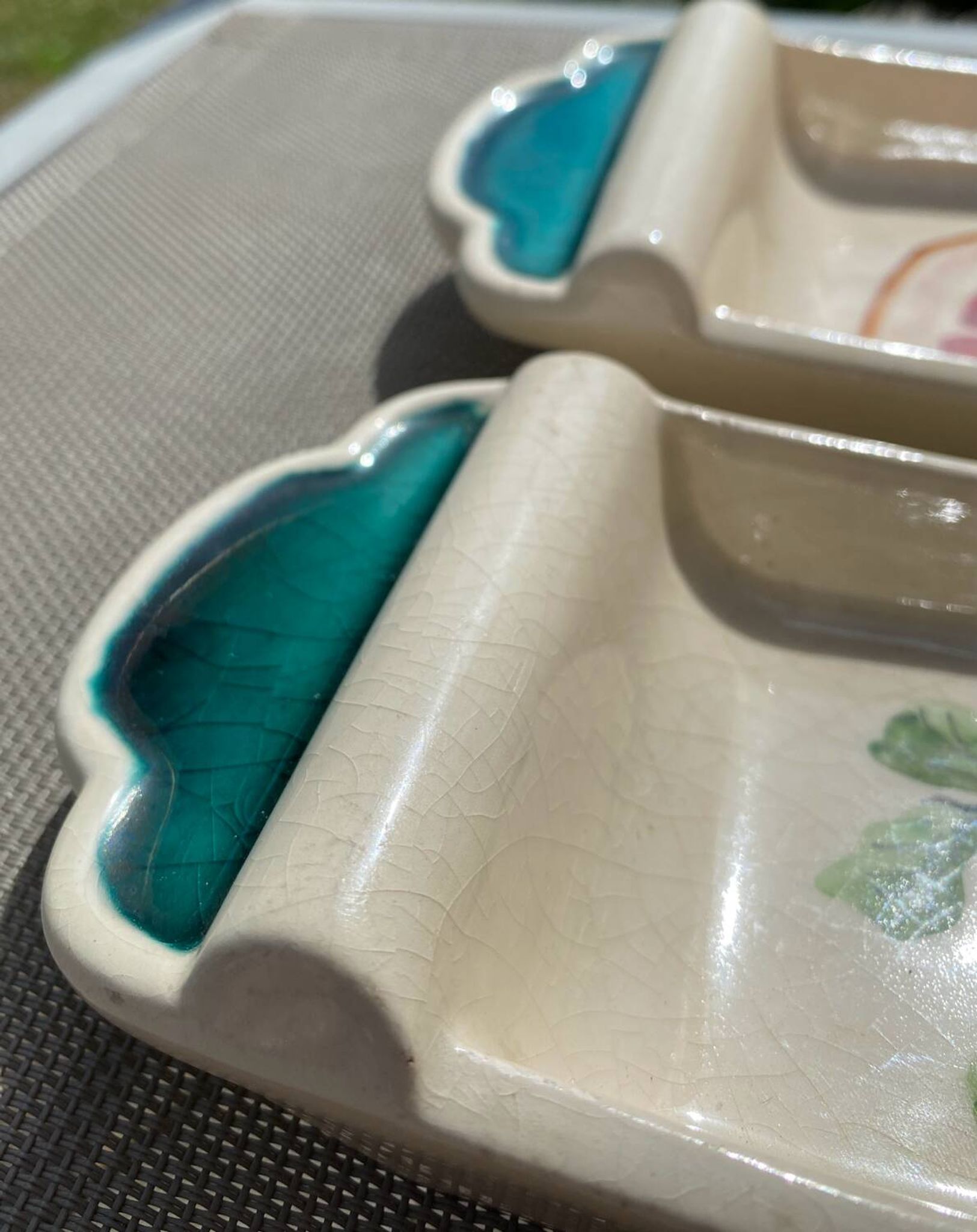 2 1930 trays