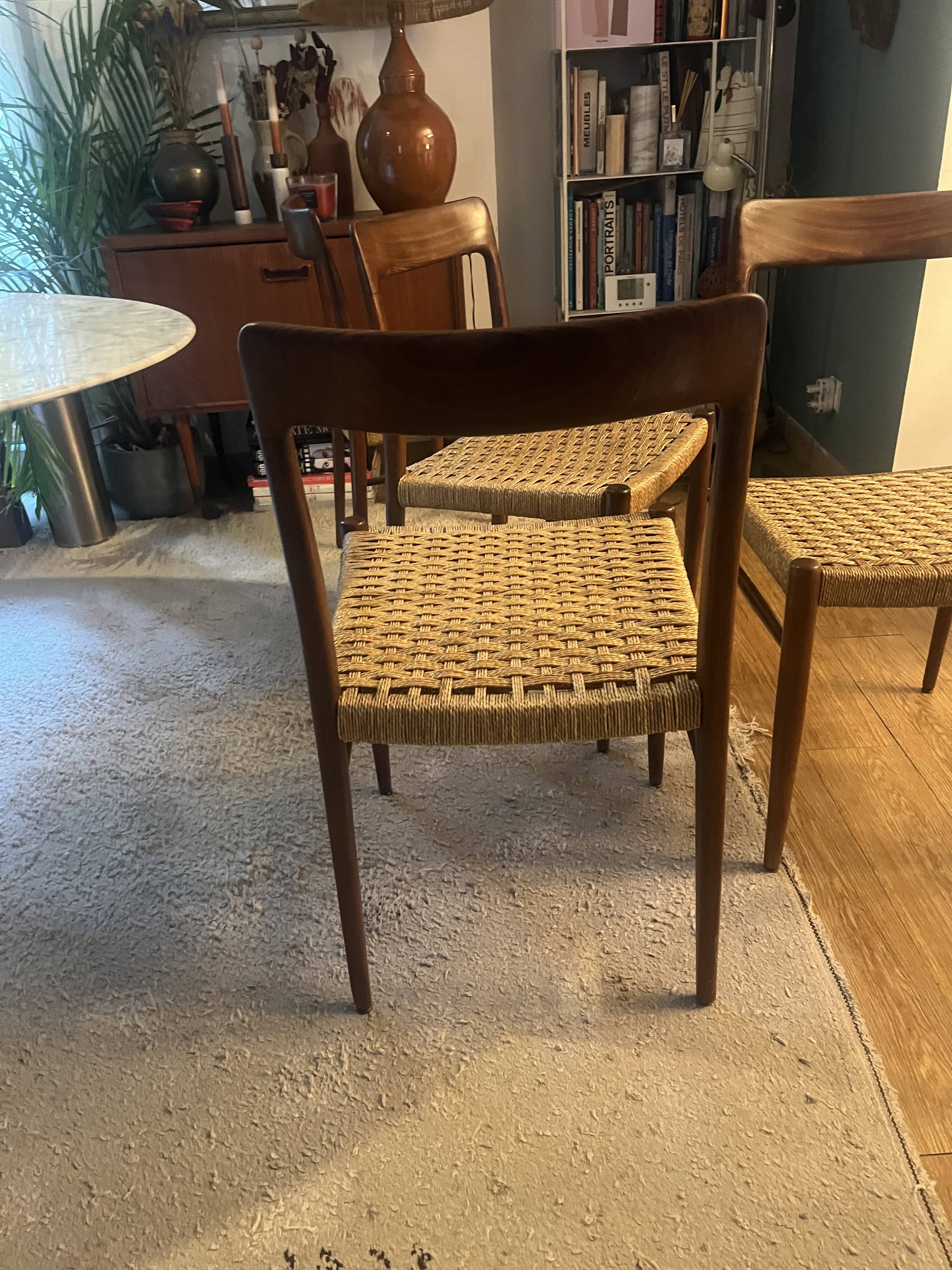 Set of 4 teak and rope chairs from the 60s