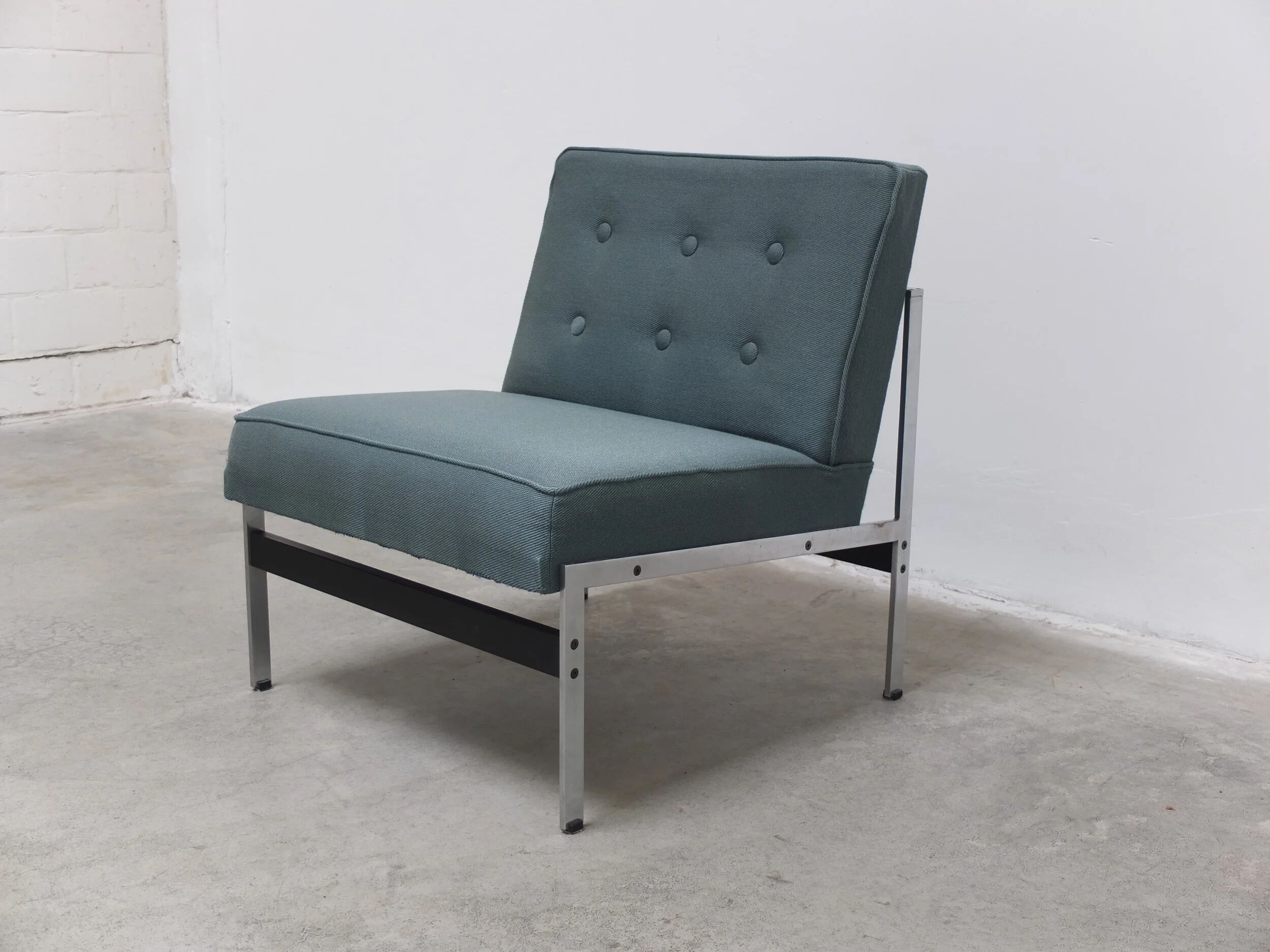 Rare '020' easy chair by Kho Liang Ie for Artifort, 1958