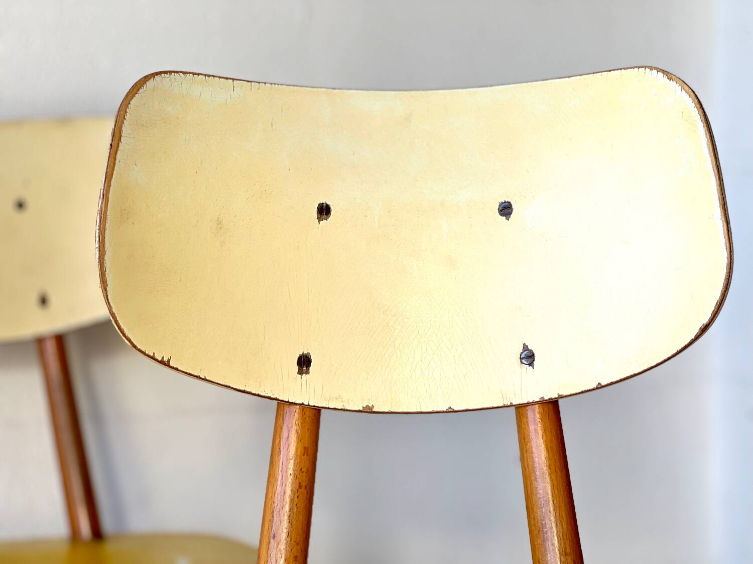 Chaises de bistrot par Ton, années 1950
