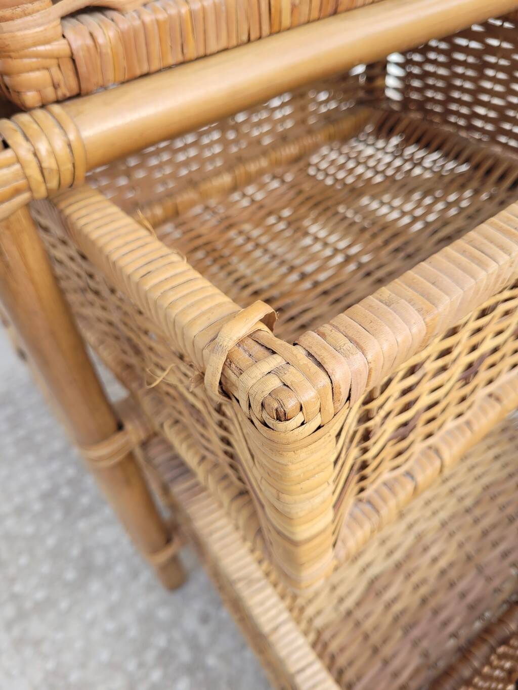 Rattan storage chest of drawers with 3 drawers