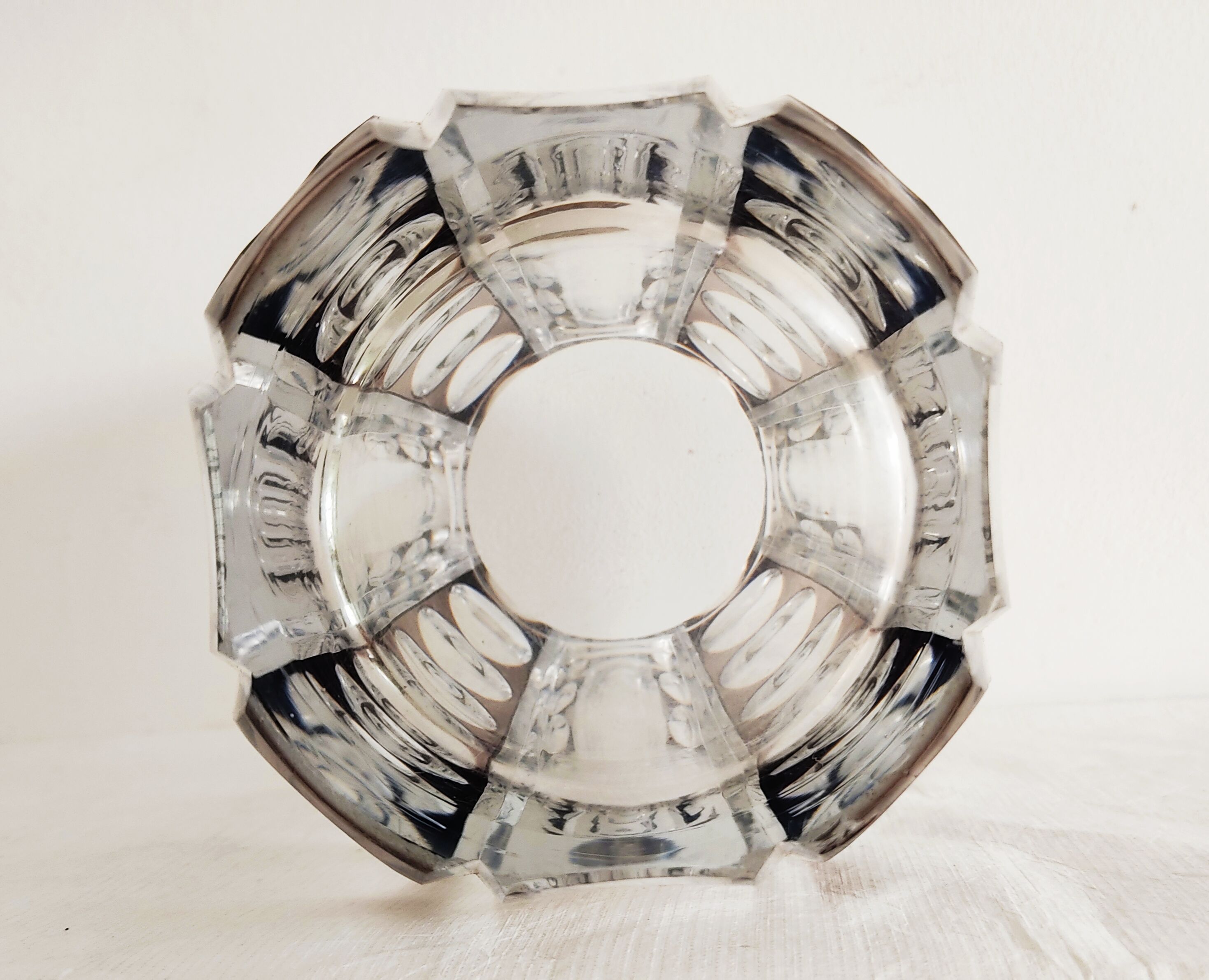 Large crystal vase cut in Val Saint Lambert lozenges