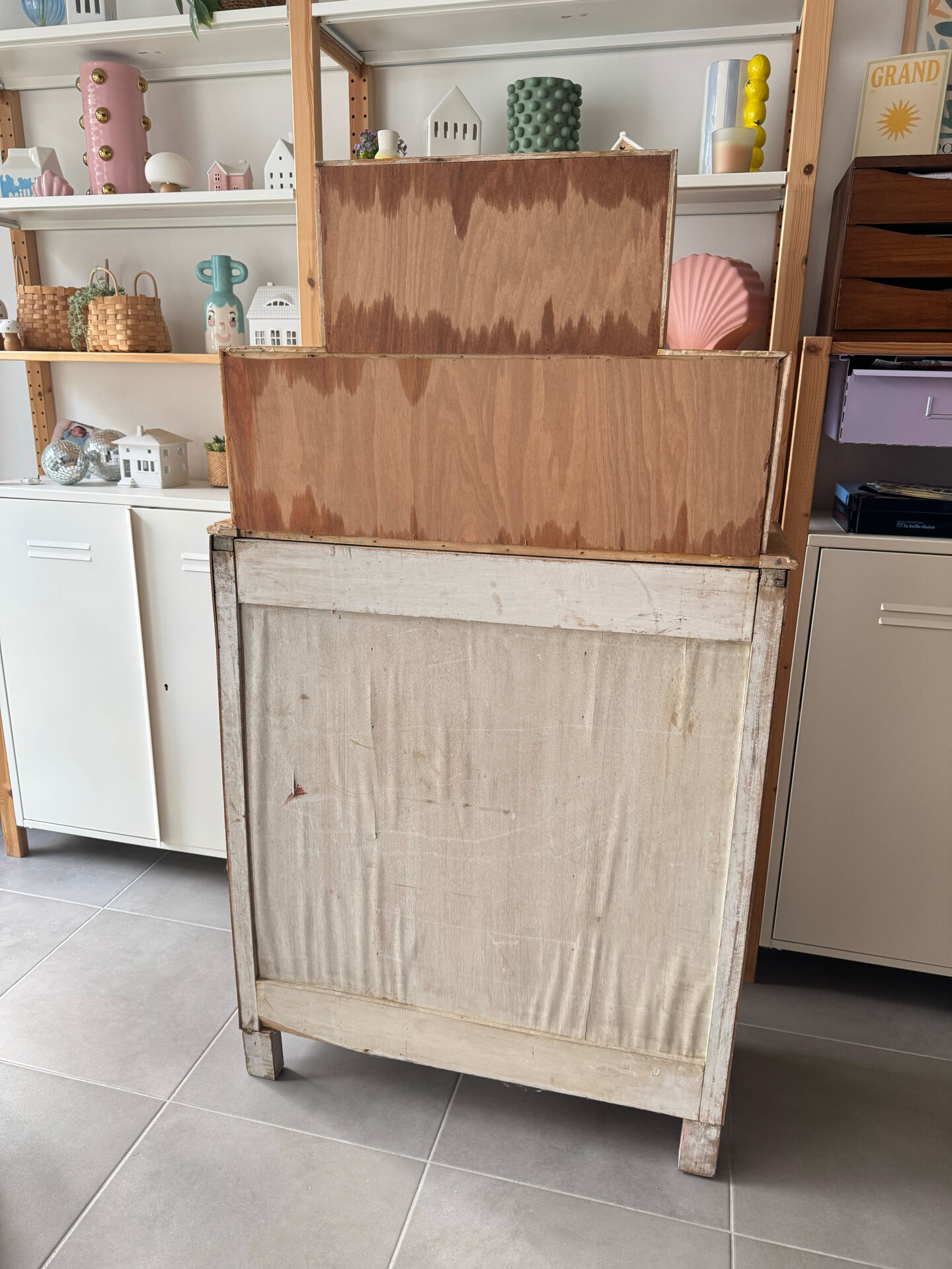 Vintage style buffet - workshop furniture