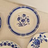 Set of 12 mismatched dinner plates