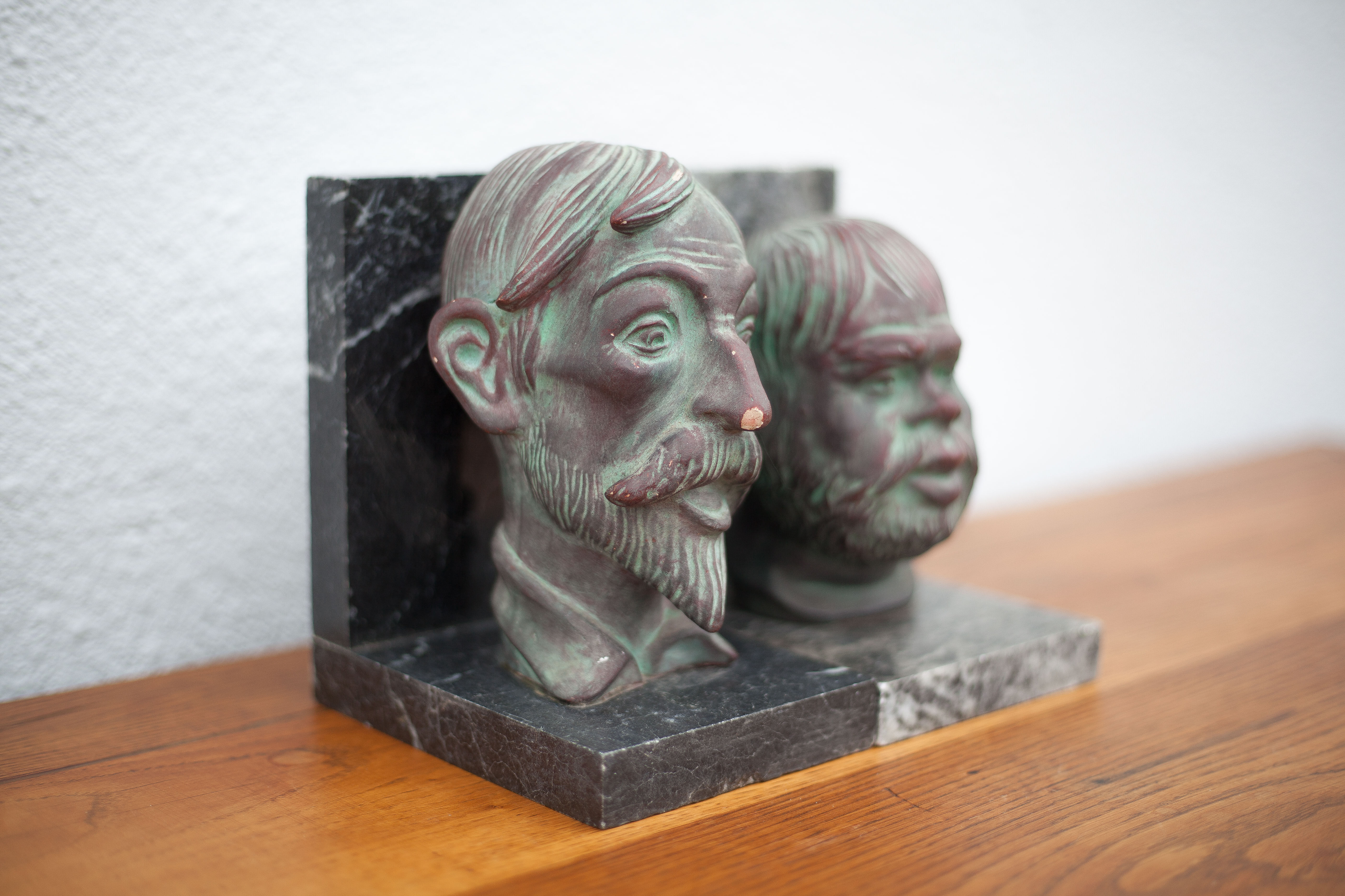 Pair of terracotta and marble bookends, don quixote and sancho panza, paperweight, library