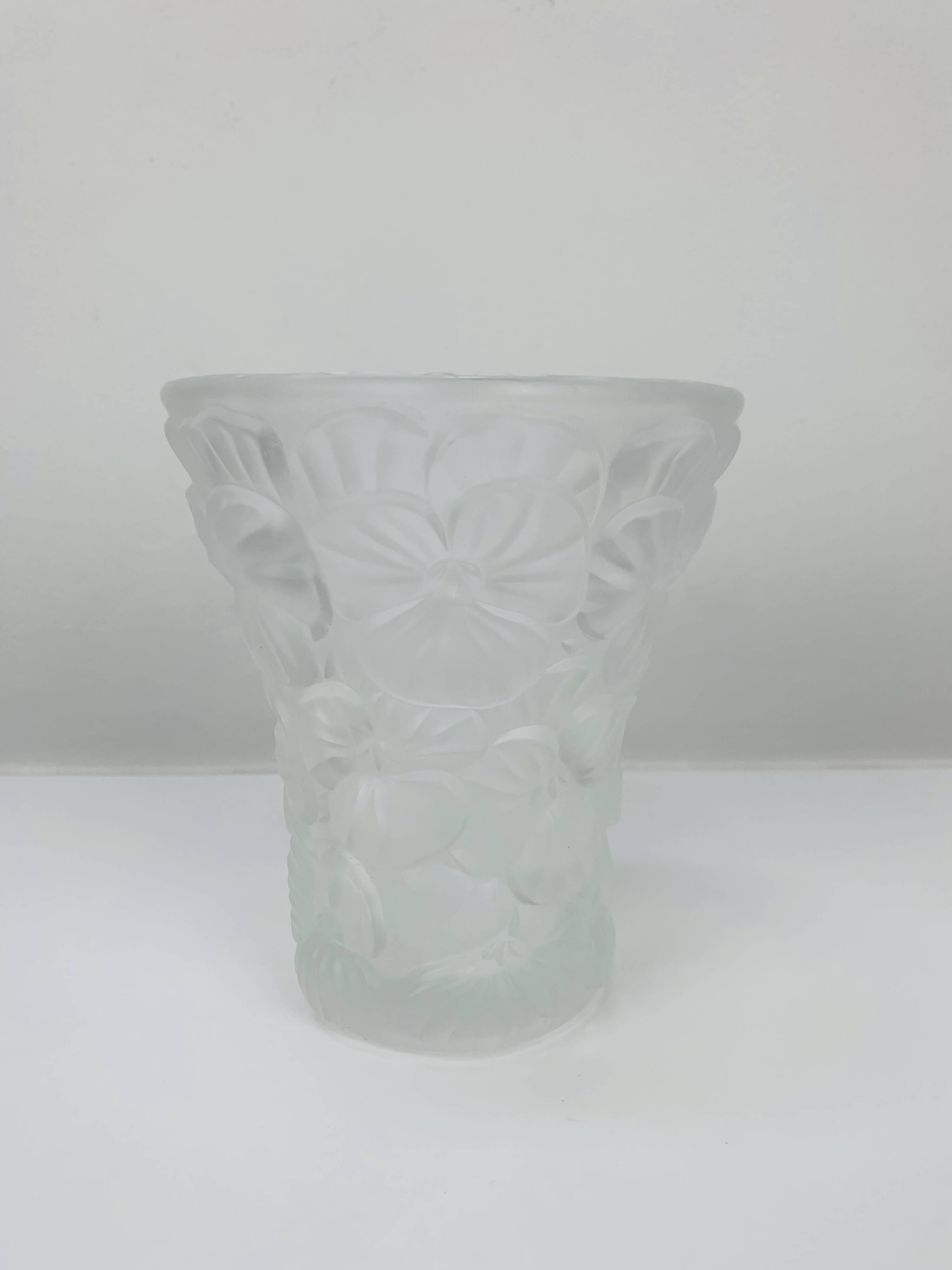 Vase "pansies" by Josef Inwald, molded pressed glass, art deco