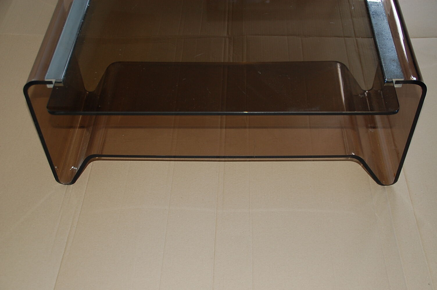 Table 70s low Michel Dumas