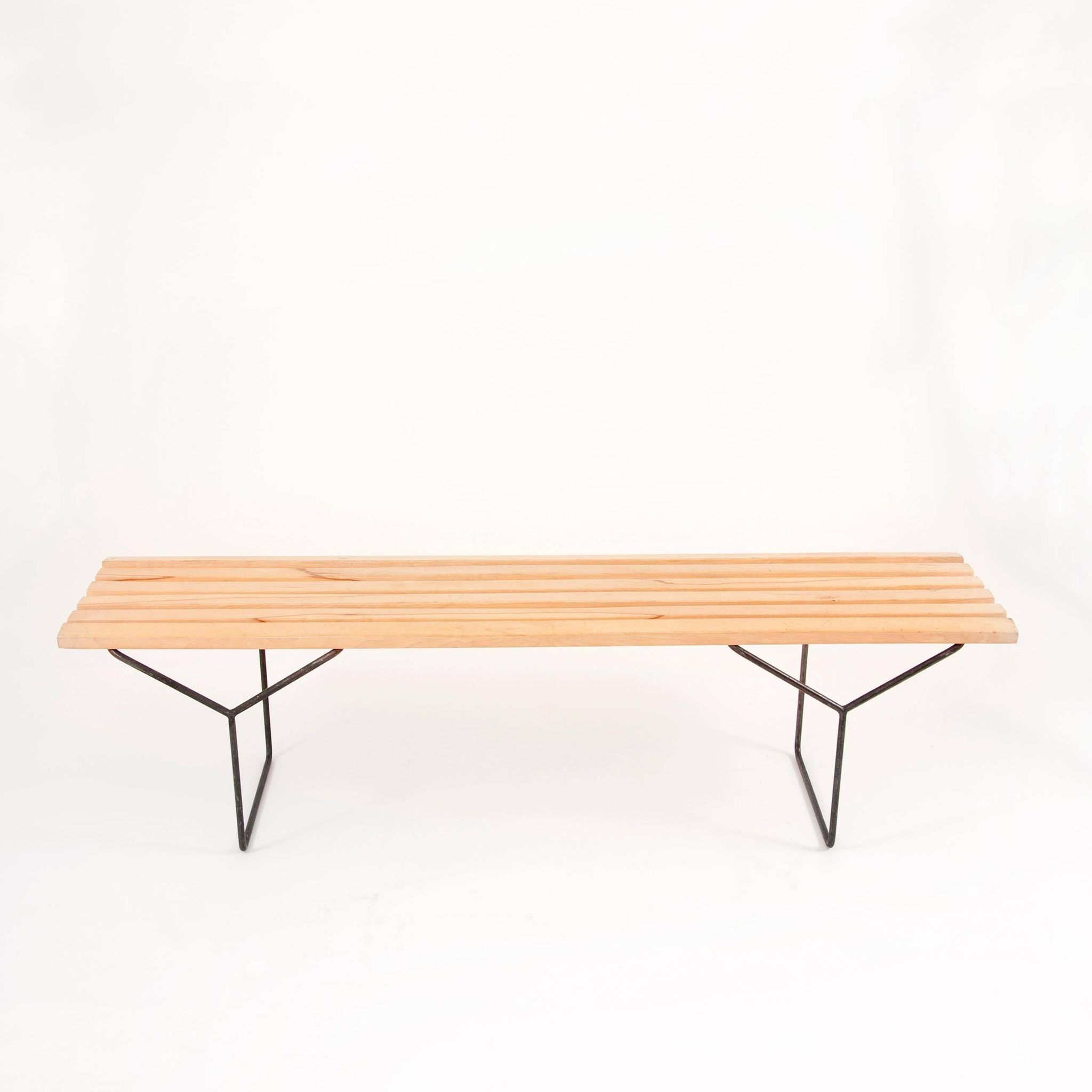 Mid-century slatted bench by Harry Bertoia for Knoll International, USA, 1960s.