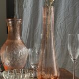 Large pink glass bud vase, H37 D18A
