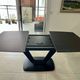 Extendable dining table