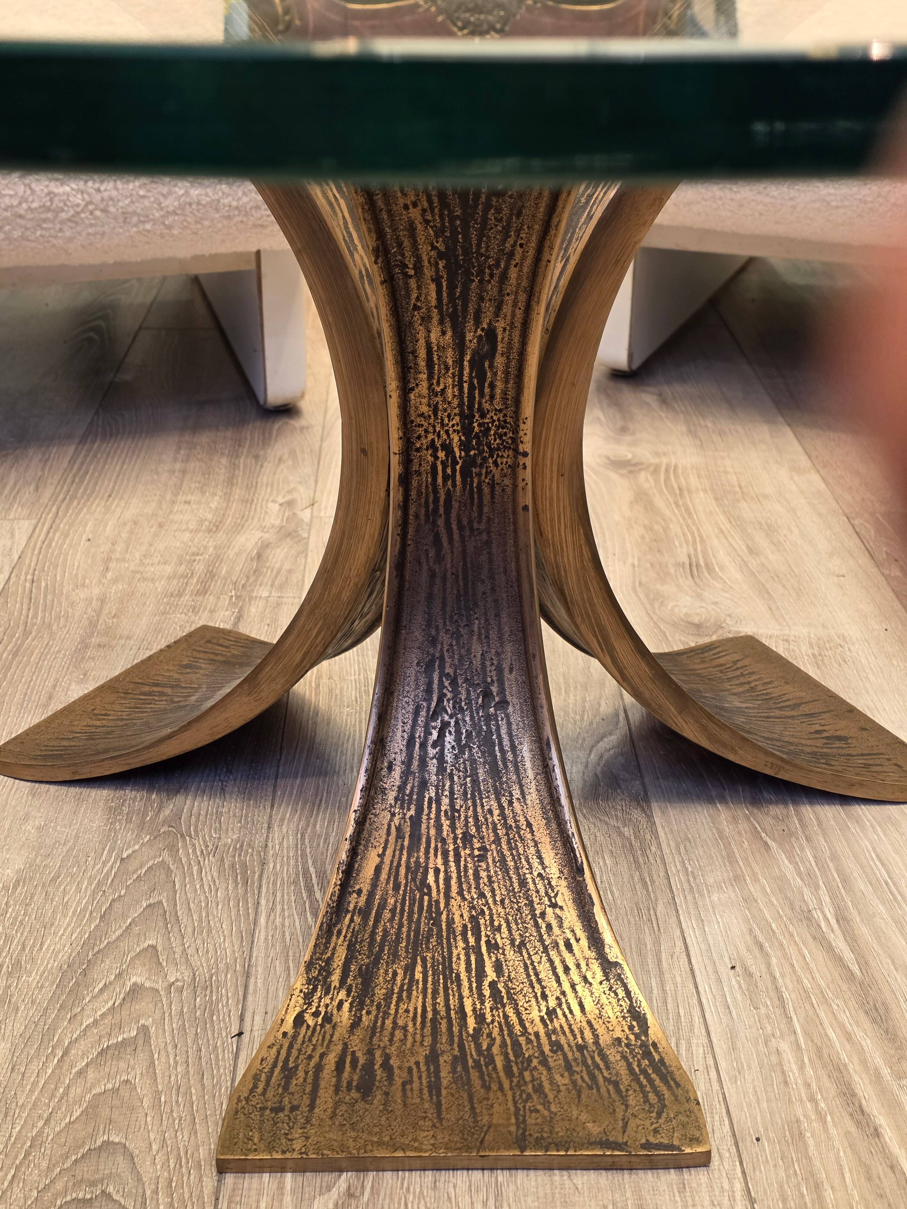 Luciano Frigerio (1928-1999) Coffee table in bronze, Brutalist style, 1970