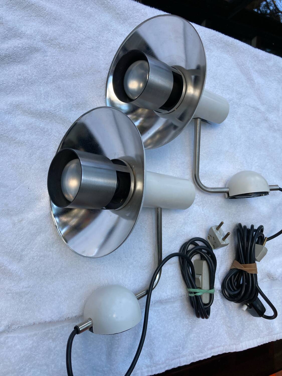 Pair of Louis Poulsen wall lights, Louise model, 60s, Denmark