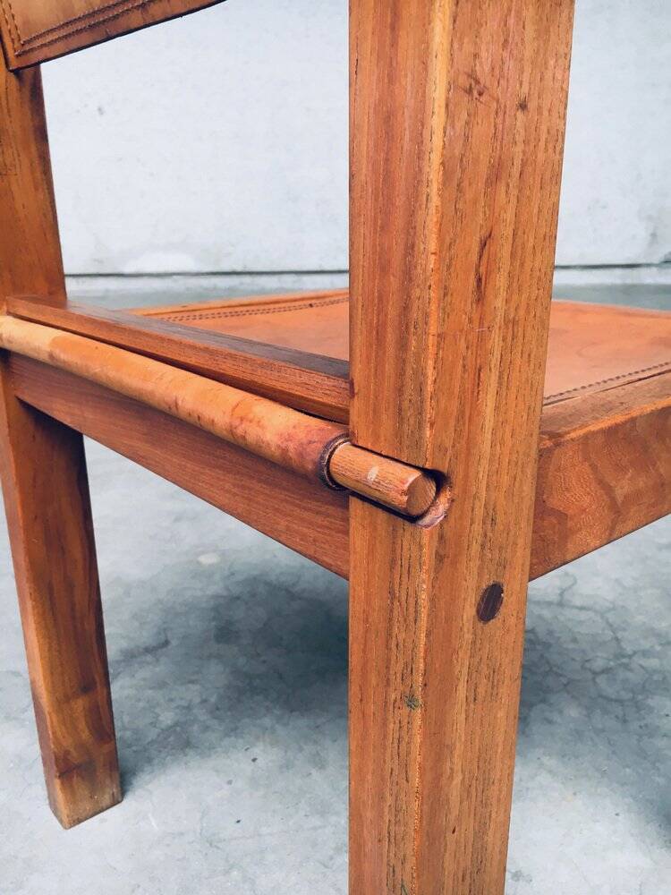 Elm and Cognac Leather Dining Room Chairs Set in the style of Pierre Chapo, Italy, 1960s, Set of 4