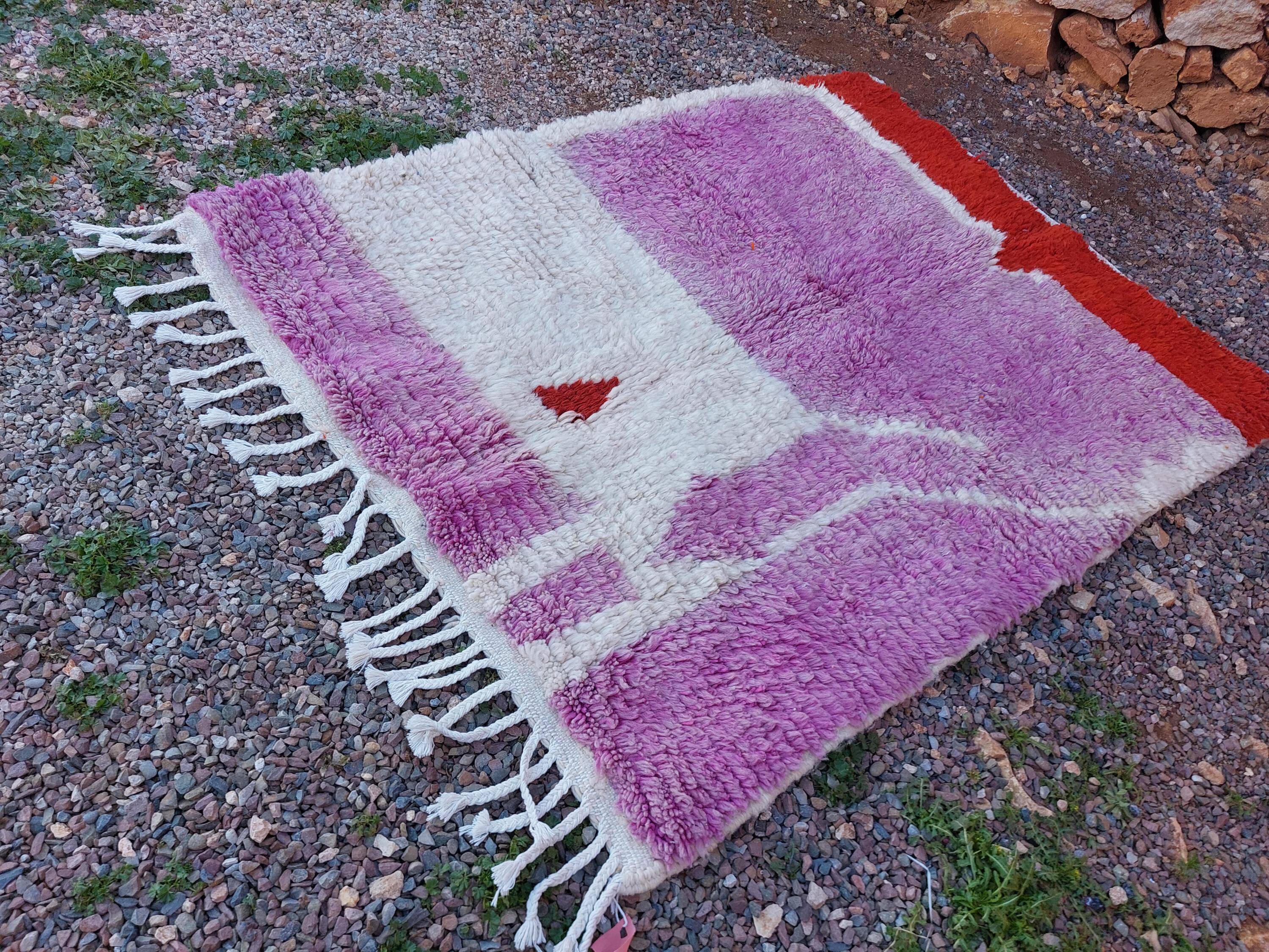 Natural handmade Berber rug 3x2 m