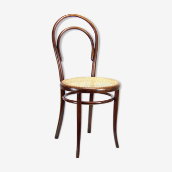 Viennese chair No. 14 from Thonet 1860