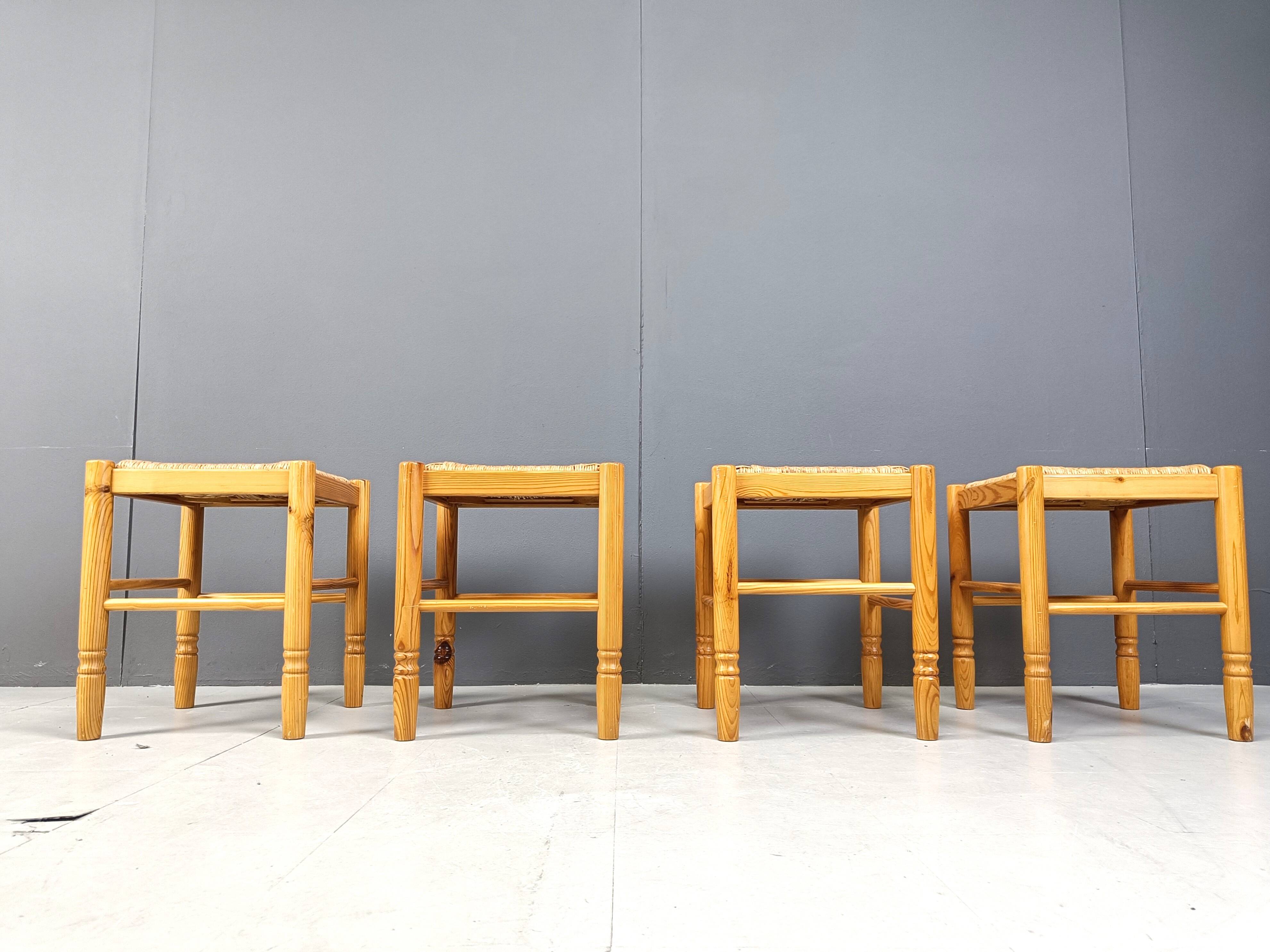 Vintage wicker stools - set of 4, 1960s