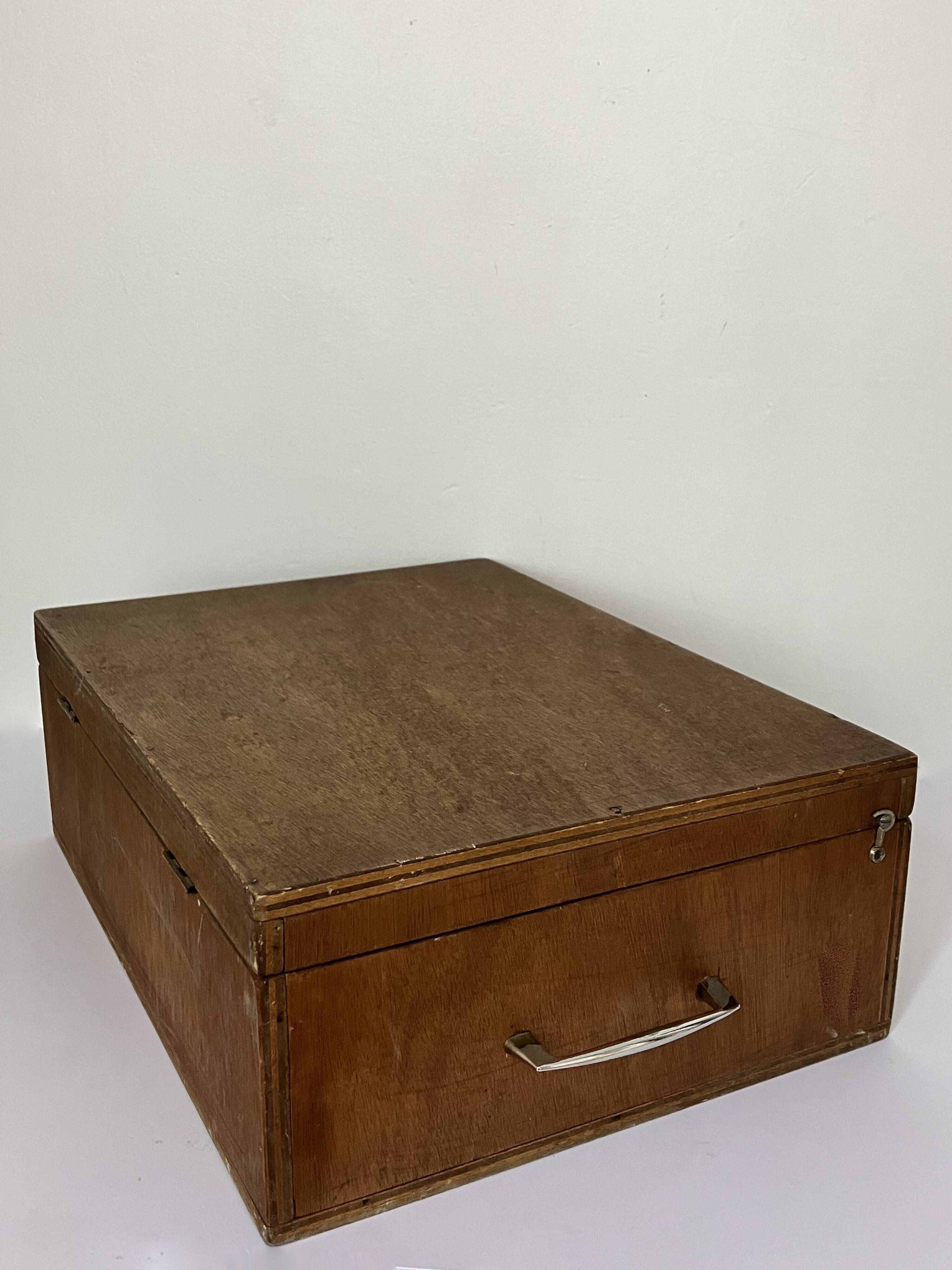 Large storage box