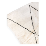 Beni Ouarain Moroccan Berber rug with black diamonds 2.53x1.59m