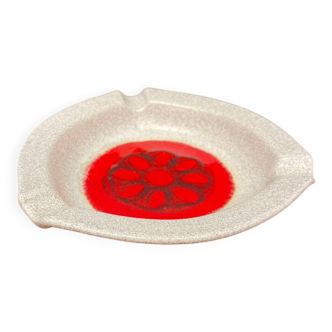Ceramic ashtray 1970