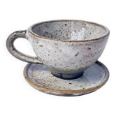 Handcrafted stoneware cup and its saucer – Speckled glaze