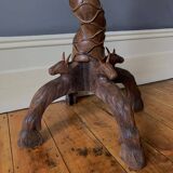 Porte-manteau sculpté en palissandre et corne de cerf du XIXe siècle