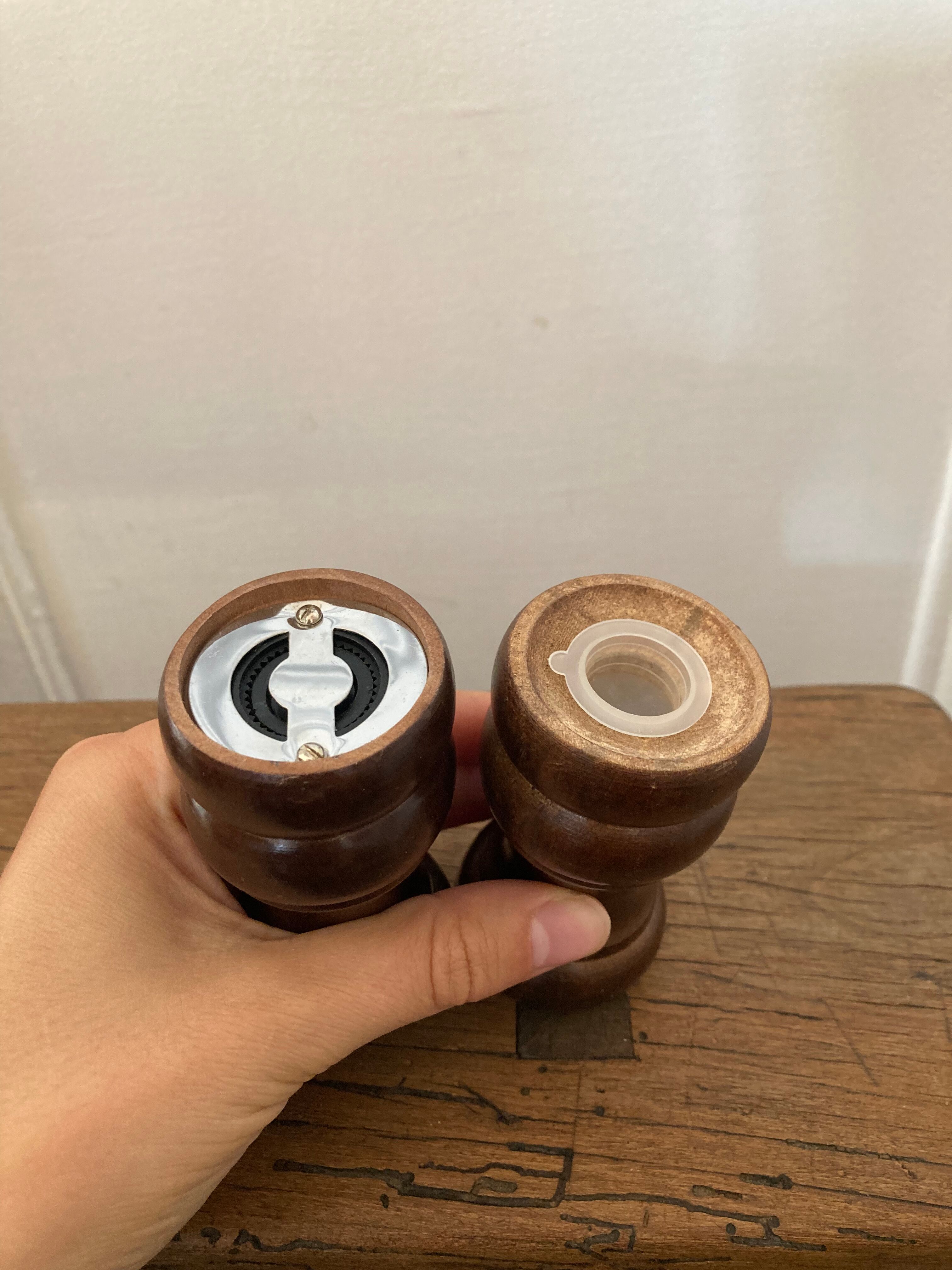 Salt and pepper shaker