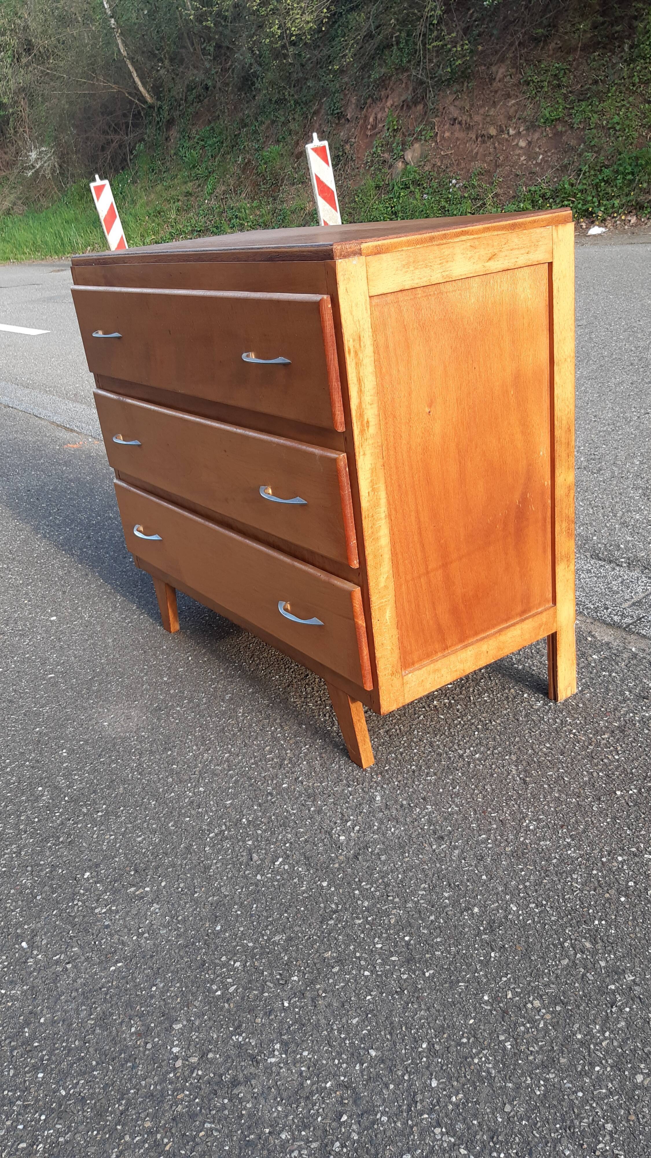 Vintage chest of drawers