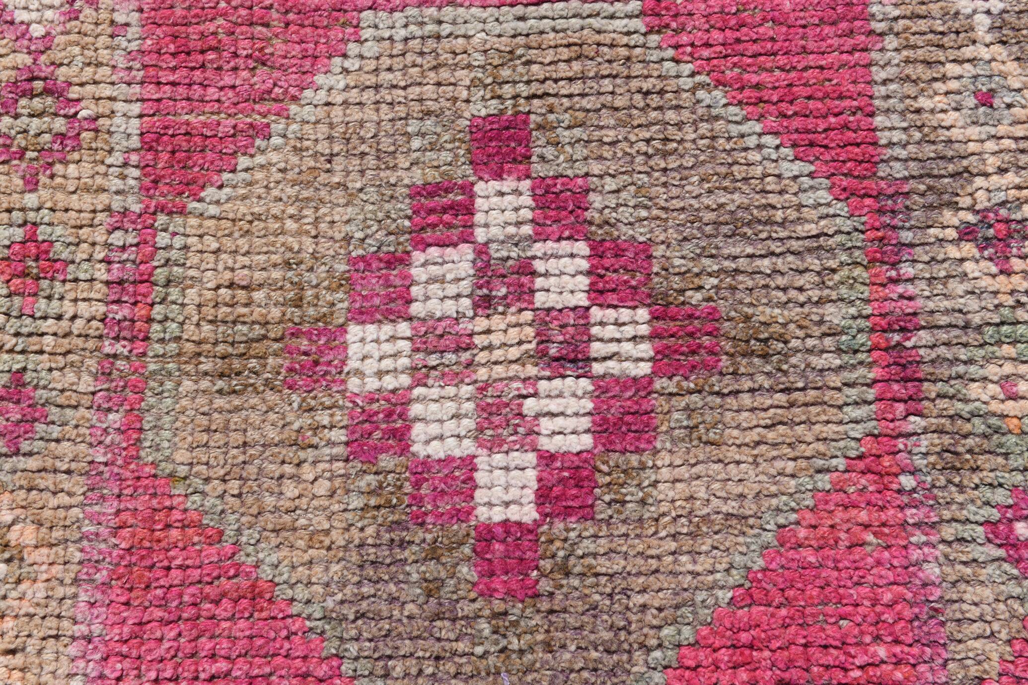 Tapis de Couloir Anatolien Fuchsia, Motifs Géométriques Vintage, 94x324 Cm