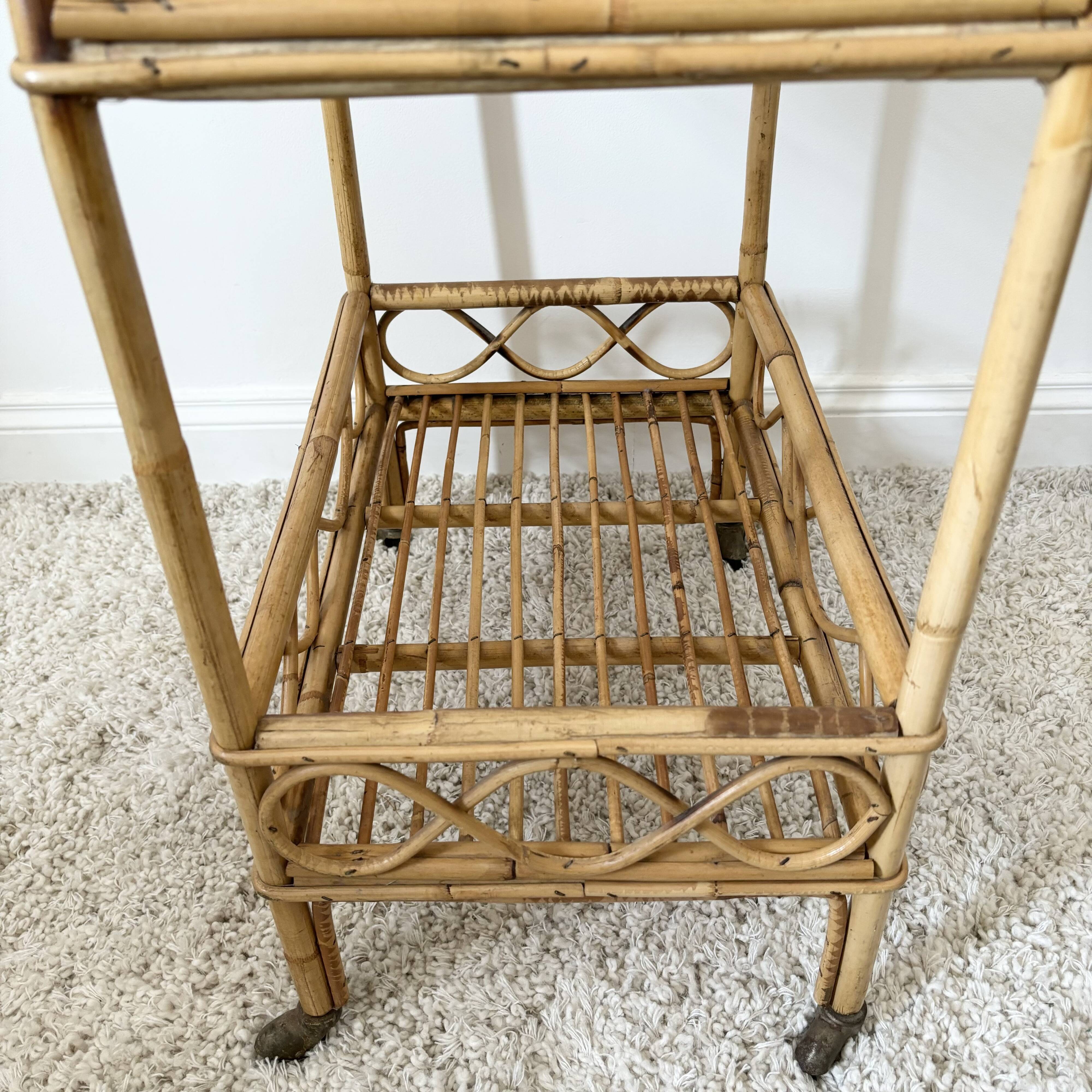 Vintage rattan server