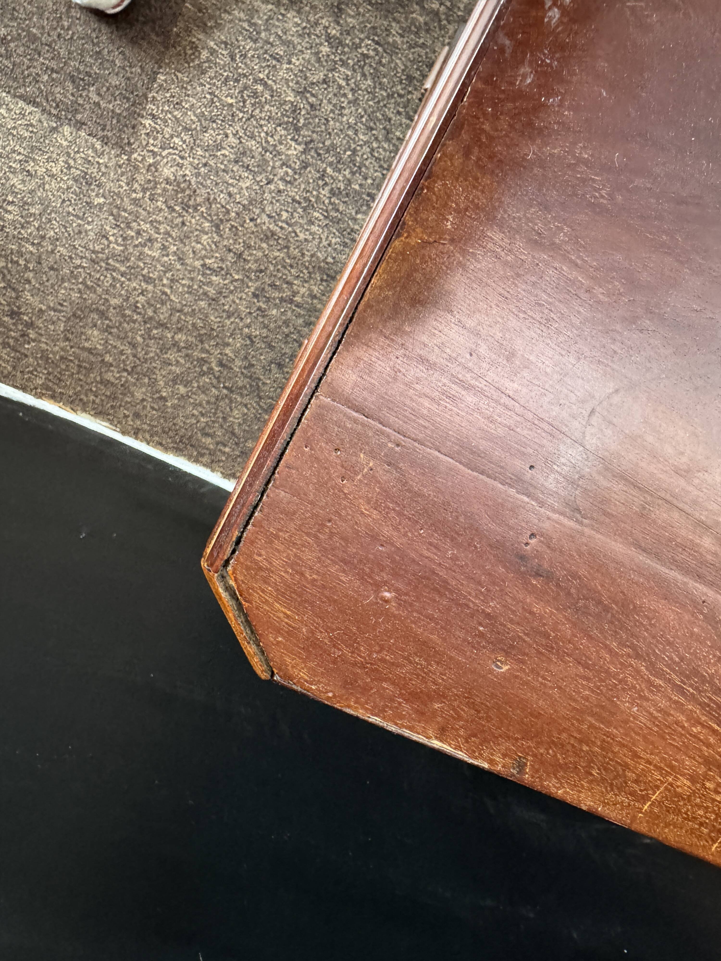 Commode 4 tiroirs en acajou