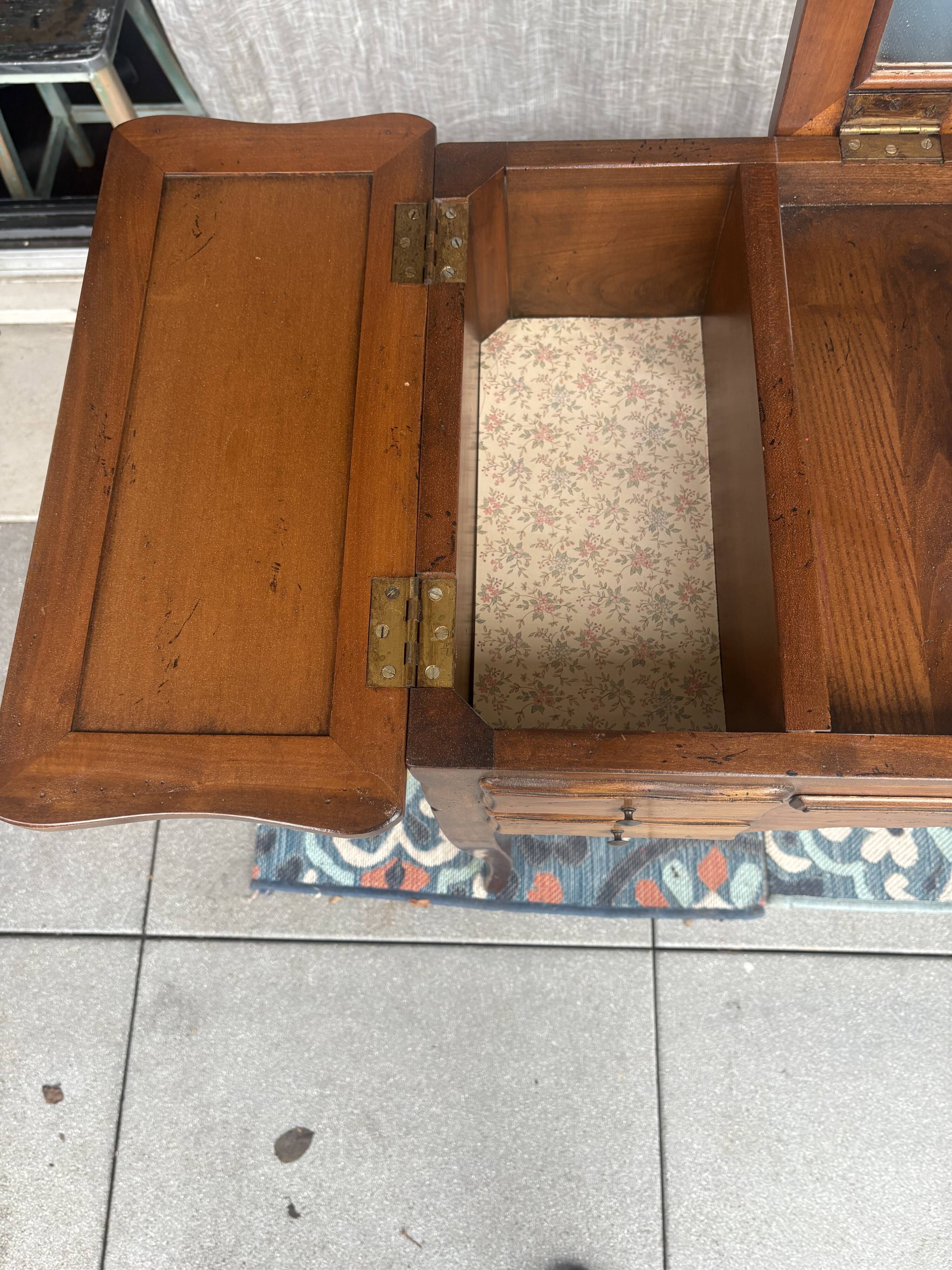 Beautiful dressing table and desk